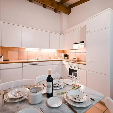 Ruga House In 7 Ascona