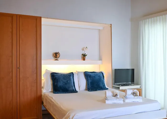 Apartman Ruga House In 7 *